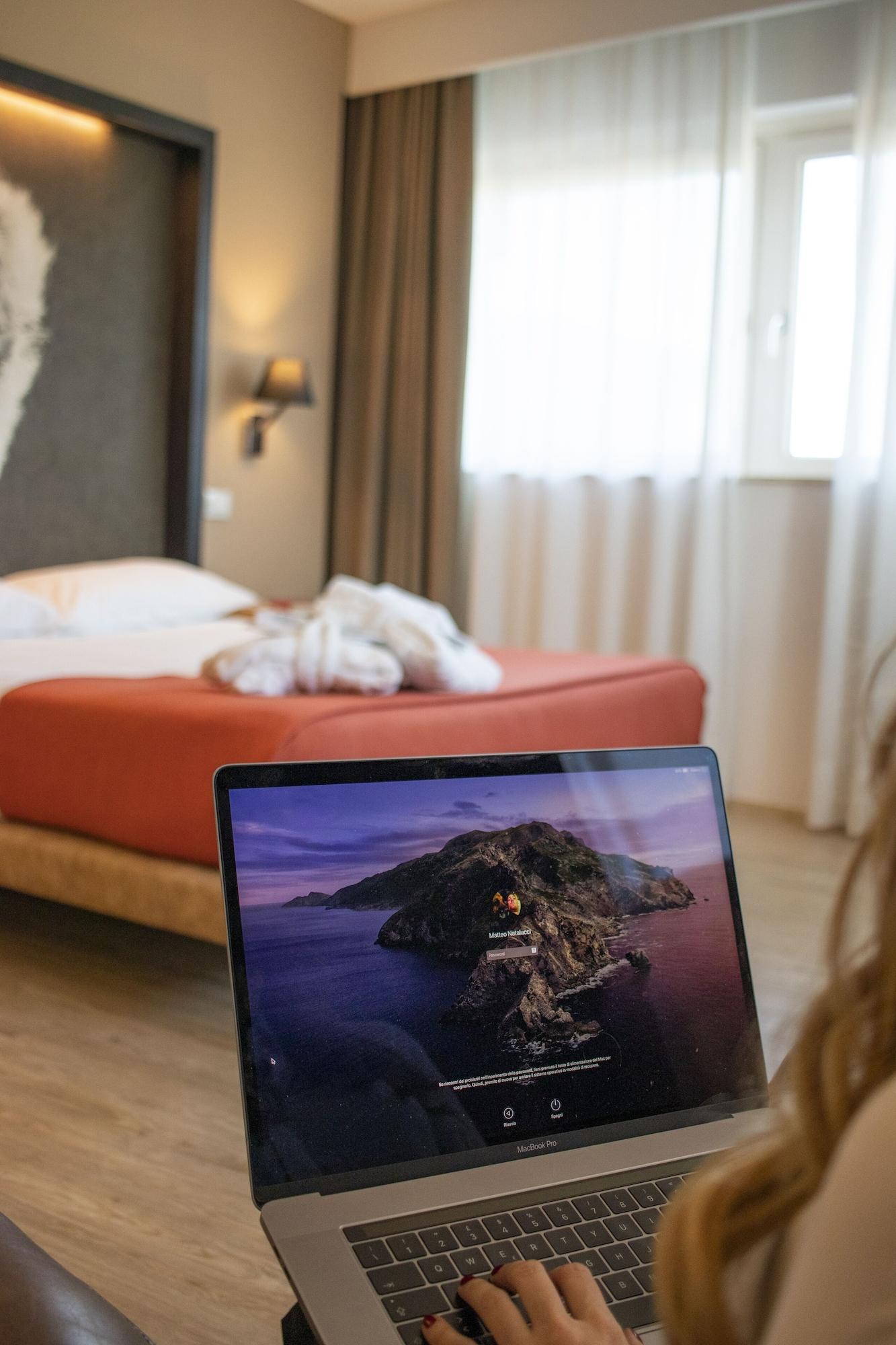 Hotel Dimorae Rooms And Suites - Apartments Civitanova Marche Dış mekan fotoğraf
