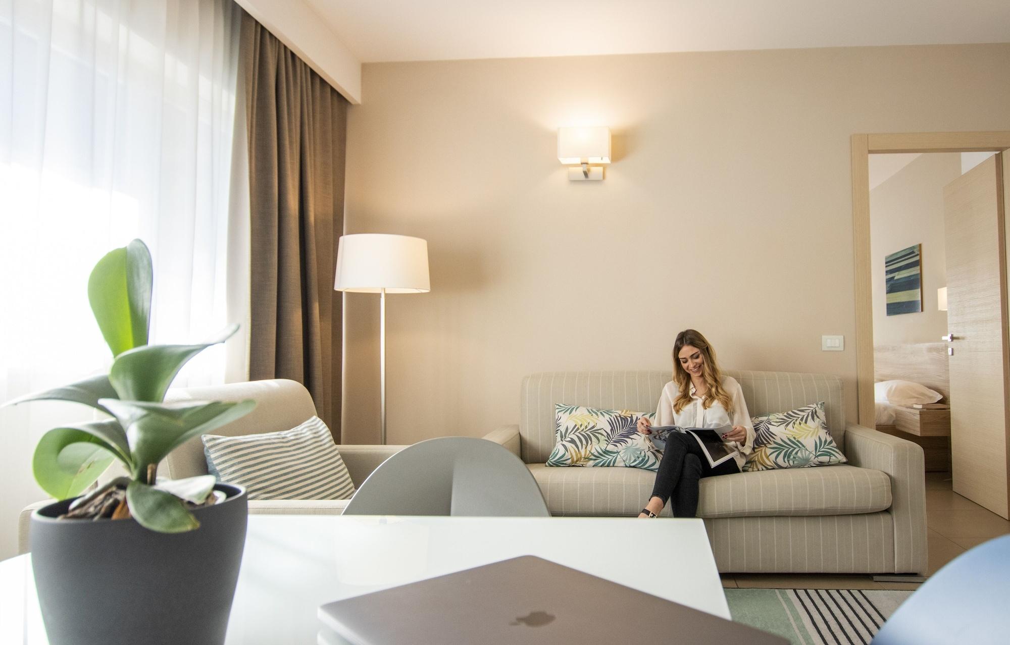 Hotel Dimorae Rooms And Suites - Apartments Civitanova Marche Dış mekan fotoğraf