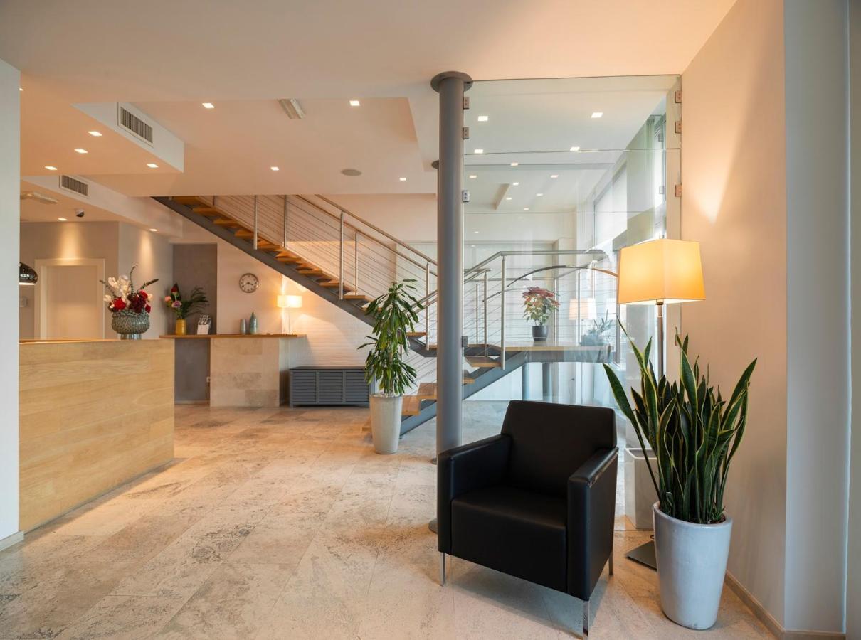 Hotel Dimorae Rooms And Suites - Apartments Civitanova Marche Dış mekan fotoğraf